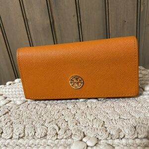 Tory Burch Large Orange Magnetic Sunglasses Eyeglasses Case
